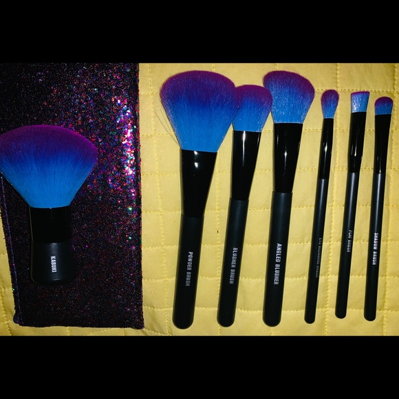 7Pc Makeup Brush Set w/carrier bag Glitter - Picture 3 of 3